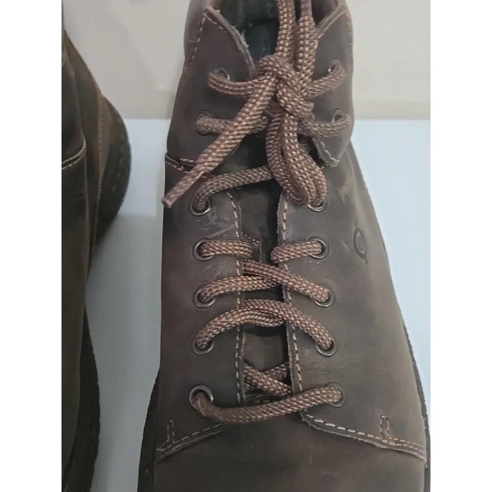 Born Nigel Hiking Boots Mens 9.5 Brown Distressed Leather  Opanka Handcrafted